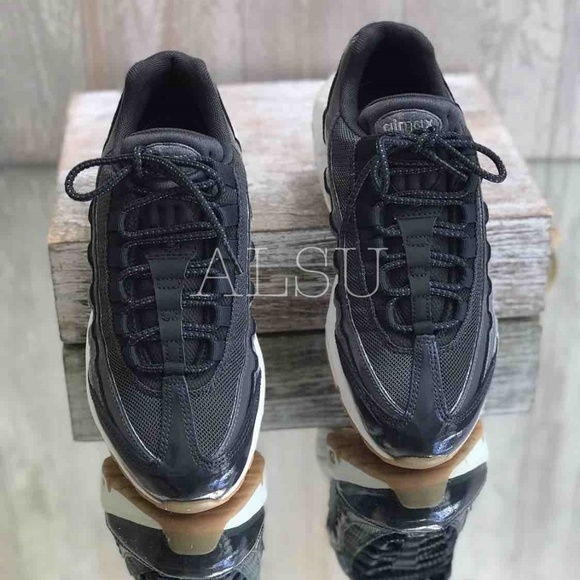 Nike Air Max 95 Anthracite Grey W AUTHENTIC - Picture 4 of 8